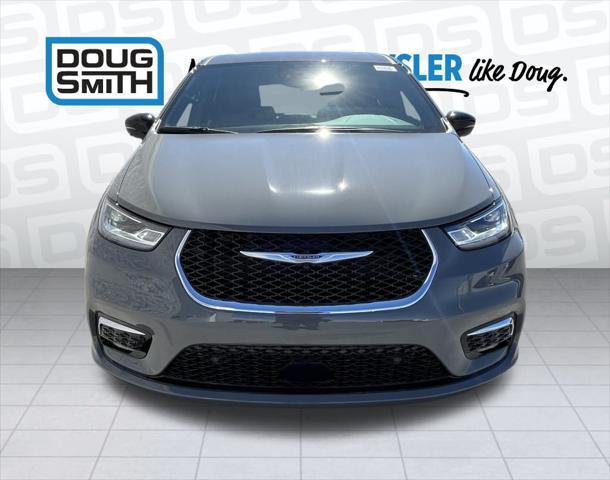 2025 Chrysler Pacifica PACIFICA SELECT