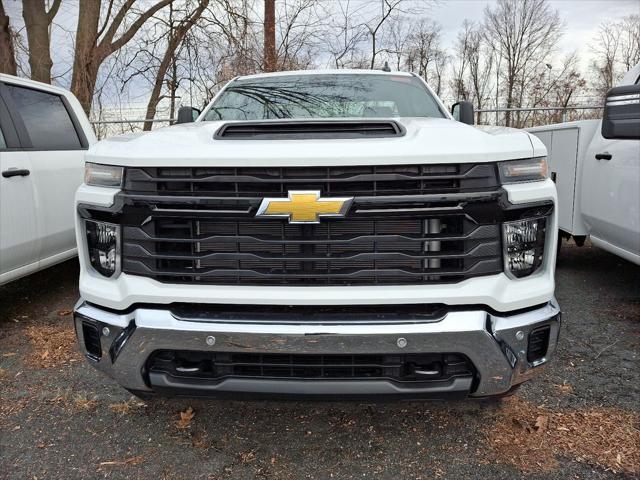 2025 Chevrolet Silverado 2500HD 4WD Regular Cab Long Bed Work Truck