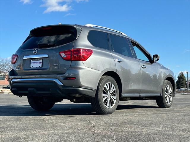 2019 Nissan Pathfinder SV