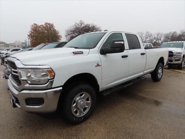 2024 RAM 2500 Tradesman Crew Cab 4x4 8 Box