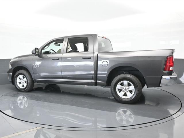 2021 RAM 1500 Classic Tradesman Crew Cab 4x4 57 Box