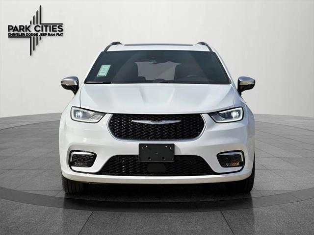 2025 Chrysler Pacifica PACIFICA PINNACLE