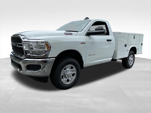 2022 RAM 2500 Tradesman Regular Cab 4x4 8 Box