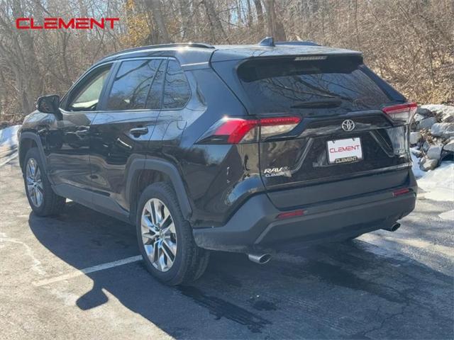 2021 Toyota RAV4 XLE Premium