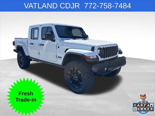 2024 Jeep Gladiator Nighthawk