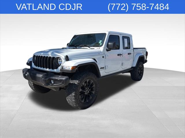 2024 Jeep Gladiator Nighthawk