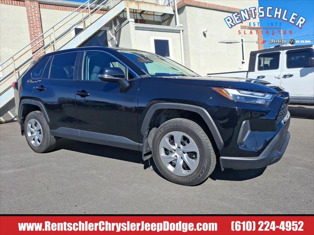 2023 Toyota RAV4 LE