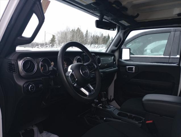 2023 Jeep Gladiator Overland 4x4