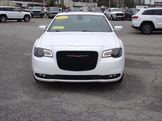 2022 Chrysler 300 S
