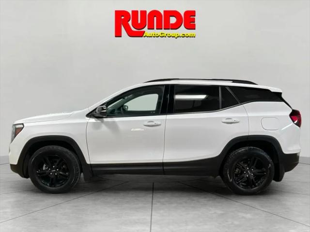2023 GMC Terrain AWD AT4