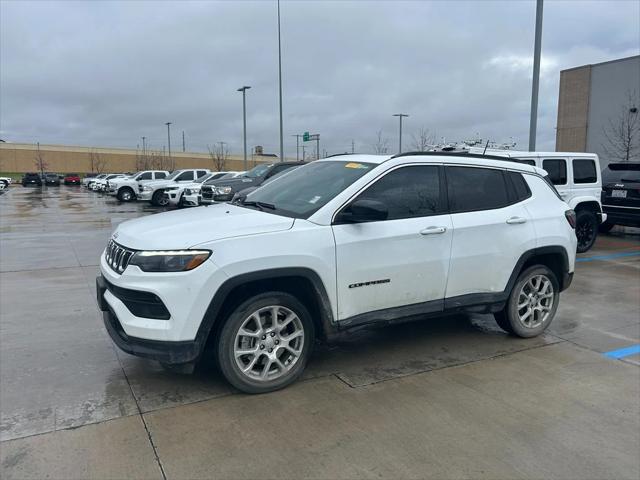 2023 Jeep Compass Latitude Lux FWD