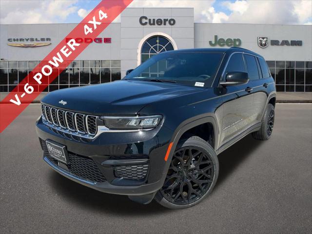 2025 Jeep Grand Cherokee Laredo 4x4