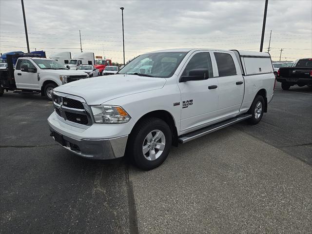 2019 RAM 1500 Classic Tradesman Crew Cab 4x4 64 Box