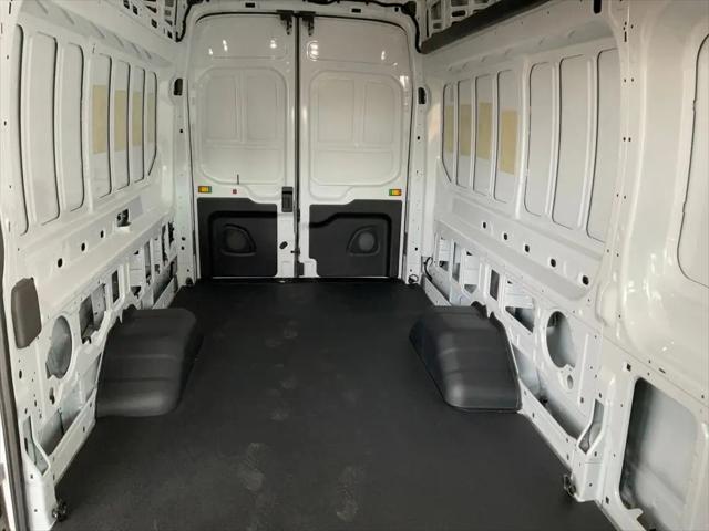 2022 Ford Transit Cargo Van T-350 HD