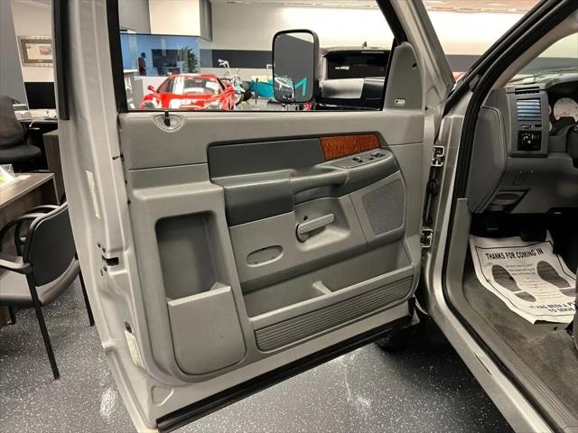 2006 Dodge Ram 3500 SLT/Sport