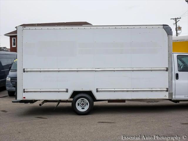 2019 GMC Savana Cutaway Work Van