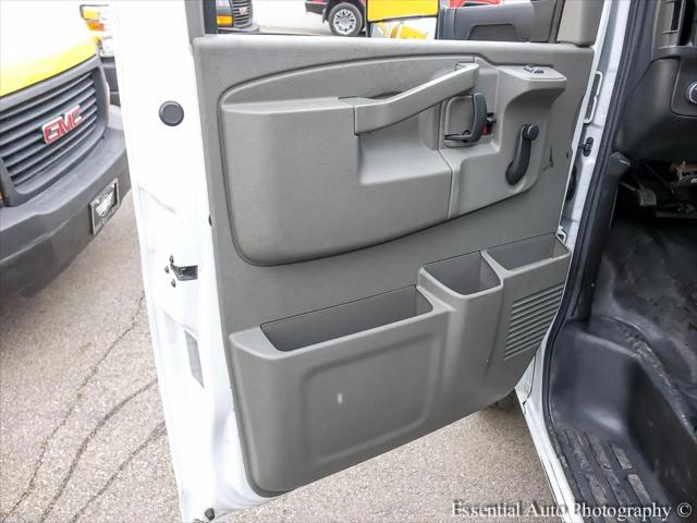 2019 GMC Savana Cutaway Work Van
