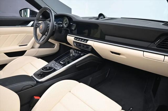2023 Porsche 911 Turbo S Cabriolet