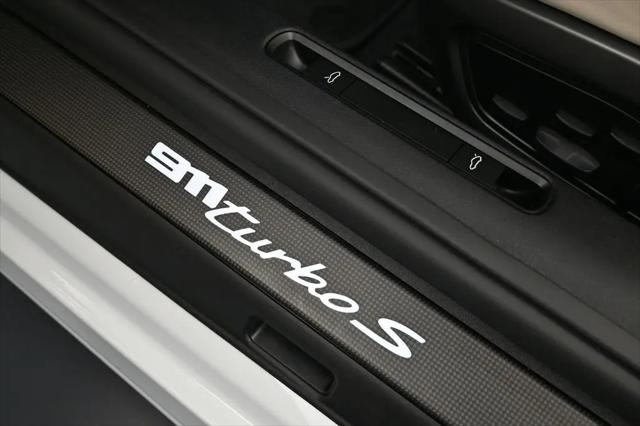 2023 Porsche 911 Turbo S Cabriolet