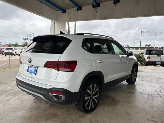 2024 Volkswagen Taos 1.5T SE
