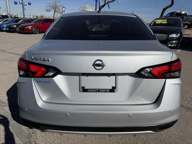 2021 Nissan Versa S Xtronic CVT