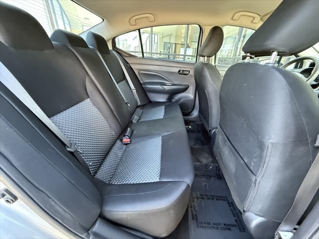 2021 Nissan Versa S Xtronic CVT