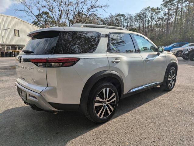 2024 Nissan Pathfinder Platinum 4WD