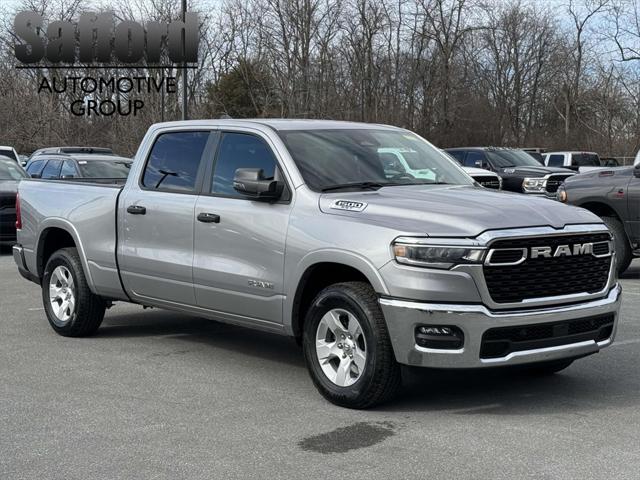 2025 RAM Ram 1500 RAM 1500 BIG HORN CREW CAB 4X4 64 BOX