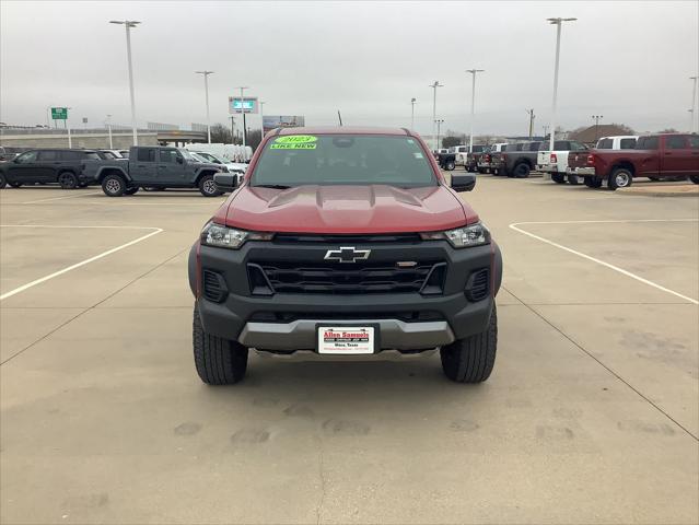 2023 Chevrolet Colorado 4WD Crew Cab Short Box Trail Boss