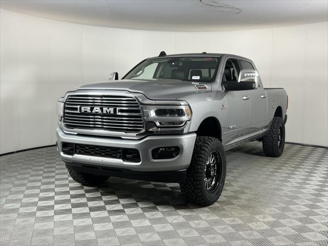2024 RAM 2500 Laramie Crew Cab 4x4 64 Box