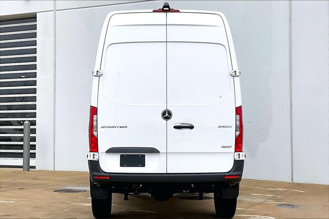 2025 Mercedes-Benz Sprinter 2500 Standard Roof 4-Cyl Diesel HO