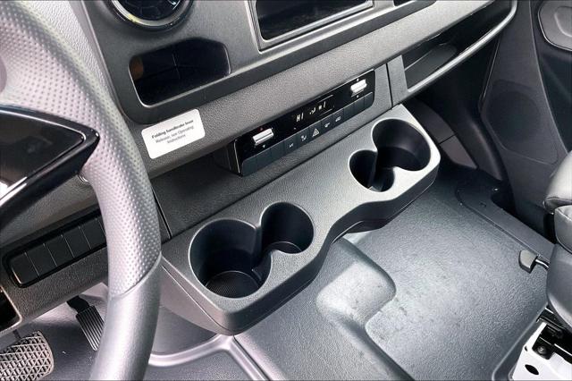 2025 Mercedes-Benz Sprinter 2500 Standard Roof 4-Cyl Diesel HO