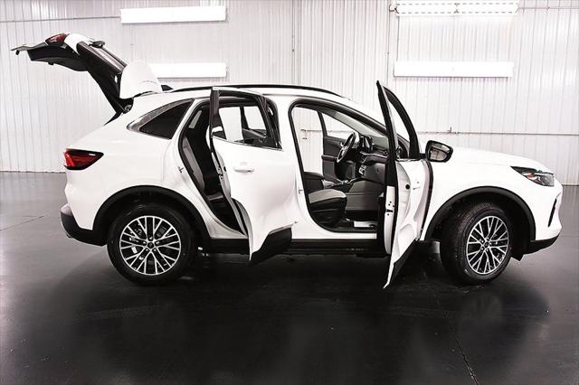 2025 Ford Escape PHEV