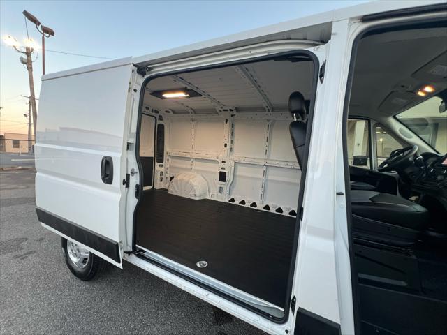 2022 Ram ProMaster Cargo Van Low Roof 136" WB