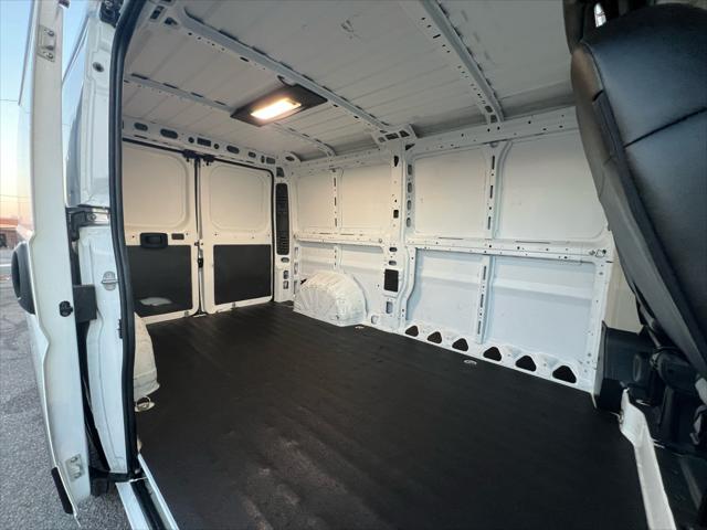 2022 Ram ProMaster Cargo Van Low Roof 136" WB