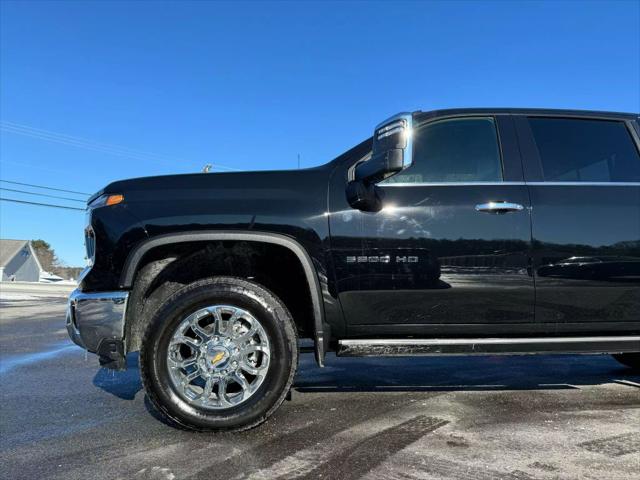 2024 Chevrolet Silverado 3500HD 4WD Crew Cab Standard Bed LTZ