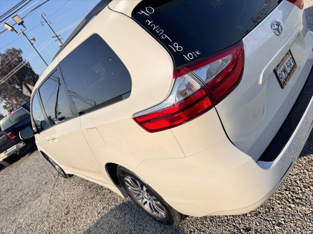 2018 Toyota Sienna XLE 7 Passenger