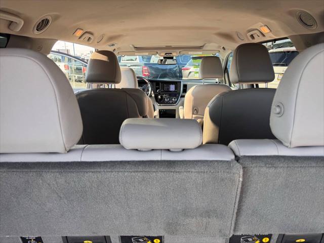 2018 Toyota Sienna XLE 7 Passenger