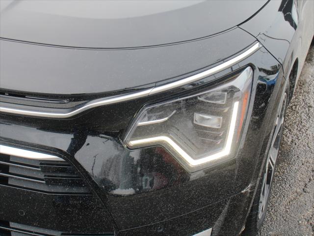 2023 Kia Niro SX Touring