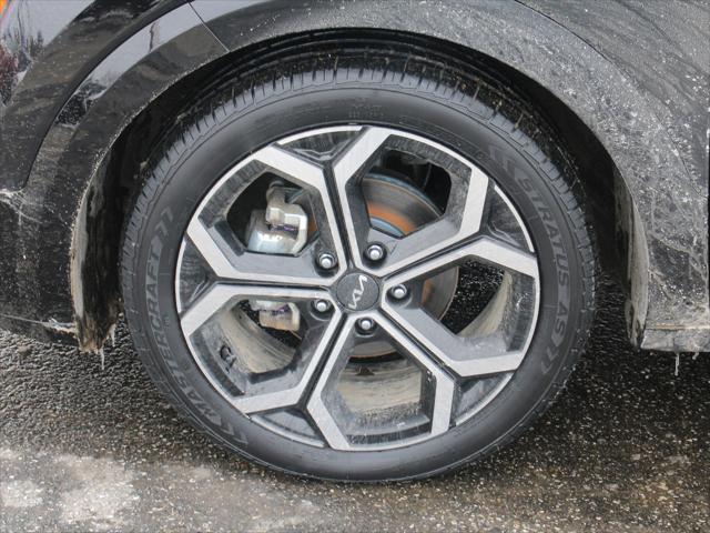 2023 Kia Niro SX Touring