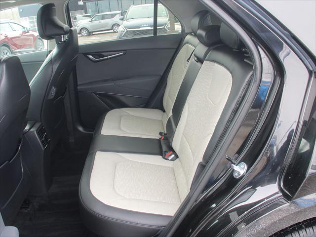 2023 Kia Niro SX Touring