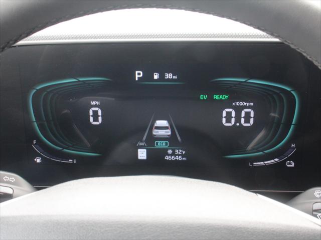 2023 Kia Niro SX Touring