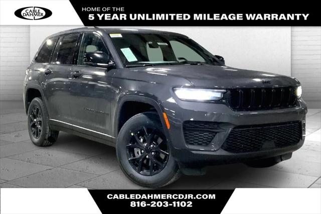 2025 Jeep Grand Cherokee GRAND CHEROKEE ALTITUDE 4X4