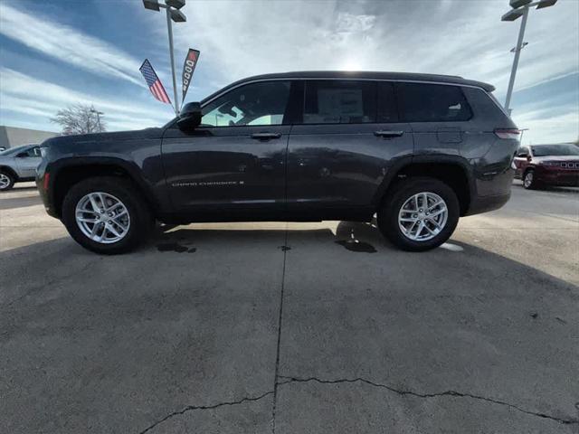2025 Jeep Grand Cherokee GRAND CHEROKEE L LAREDO X 4X2