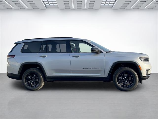 2025 Jeep Grand Cherokee GRAND CHEROKEE L ALTITUDE X 4X2