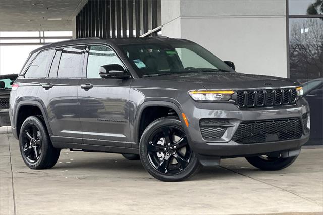 2025 Jeep Grand Cherokee GRAND CHEROKEE ALTITUDE X 4X4