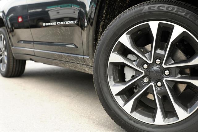 2025 Jeep Grand Cherokee GRAND CHEROKEE OVERLAND 4X4