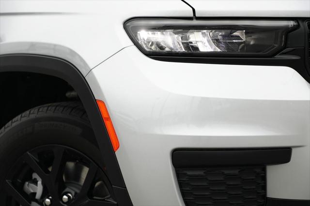 2025 Jeep Grand Cherokee GRAND CHEROKEE L ALTITUDE X 4X2
