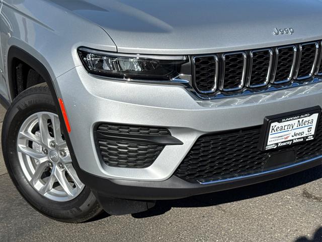 2025 Jeep Grand Cherokee GRAND CHEROKEE LAREDO X 4X2