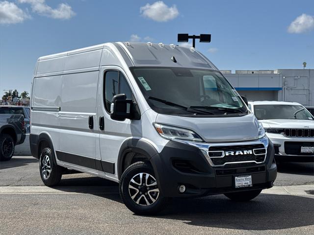 2025 RAM Ram ProMaster RAM PROMASTER 3500 SLT CARGO VAN HIGH ROOF 136 WB